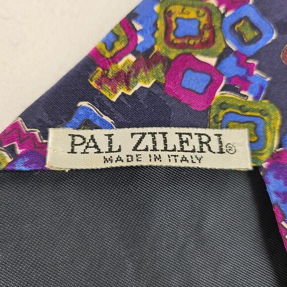 PAL ZILERI MEN’S 4" TIE – 100% SILK – GEOMETRIC PATTERN – VINTAGE ITALIAN DESIGN - Picture 6 of 7
